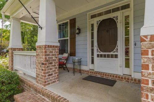 1648 Beacon Hill Blvd, Atlanta GA  30329-2556 exterior