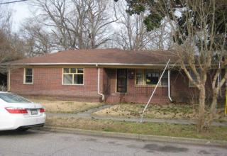 73 Grove St, Portsmouth, VA 23701-3046
