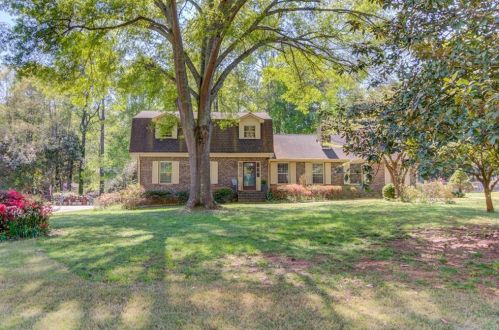 4412 White Oak Dr, Buford, GA 30518-4878