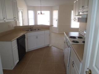 1983 Chimneyrock Blvd, Cordova TN  38016-2368 exterior