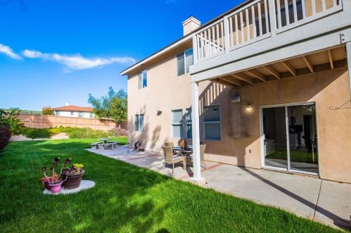 5526 Nanday Ct, Oceanside CA  92057-1914 exterior