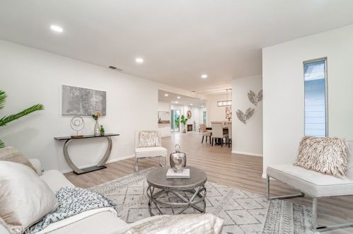 5443 Polo Ct, Riverside CA  92509-5351 exterior
