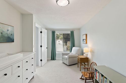 2106 Highland Pkwy, Saint Paul MN  55116-1311 exterior