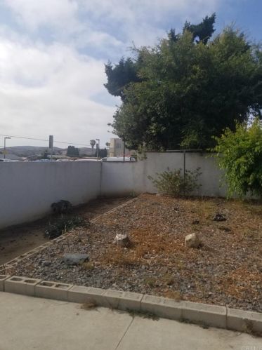 309 Calle Montecito, Oceanside CA  92057-5931 exterior