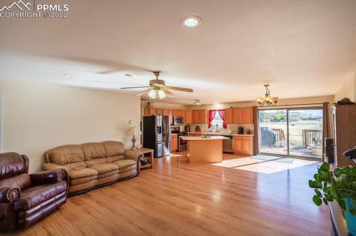 5 Bassick Ln, Horn Creek, CO 81252-8672
