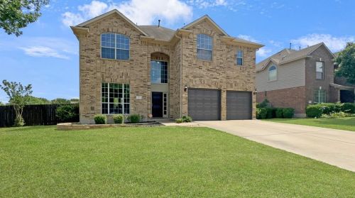 172 Sweet Gum, Uhland TX  78640-5960 exterior
