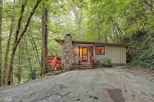 6180 Crow Creek Rd, Lakemont, GA