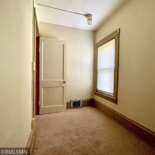 1281 Burr St, Saint Paul MN  55130-3513 exterior