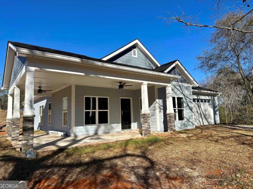 215 La Count Ln, Clarkesville, GA 30523-6027