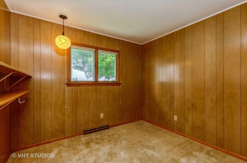 15354 Plank Rd, Sycamore IL  60178-8743 exterior