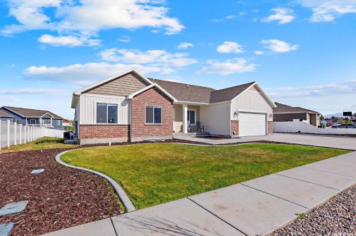 536 400, Hyrum, UT 84319-1054