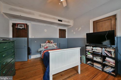 923 Fillmore St, Philadelphia PA  19124-2926 exterior