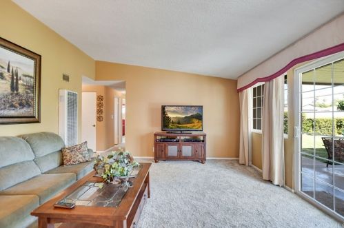 16646 Clovermead St, Covina, CA 91722-3007