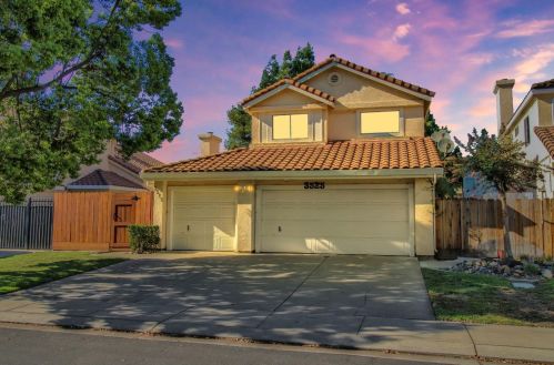 3525 Balfour Ln, Modesto, CA 95357-1505