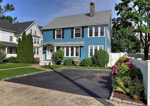 12 Union St, Milford, CT 06460-4723