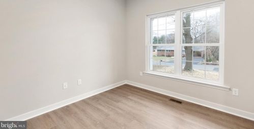 141 Longstreet Ave, Fredericksburg, VA 22401-4012