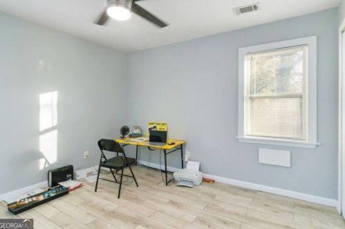 1408 Lyle Ave, Atlanta GA  30344-3357 exterior