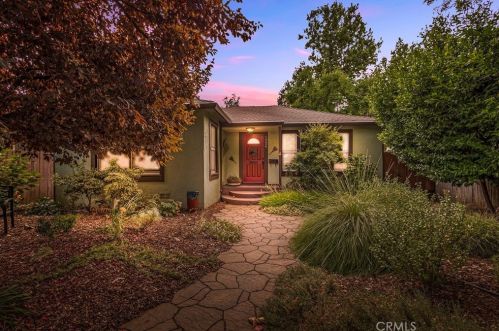 1224 Salem St, Chico, CA 95928-6551