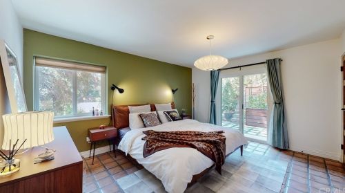 2471 Chevy Chase Dr, Glendale CA  91205-3085 exterior