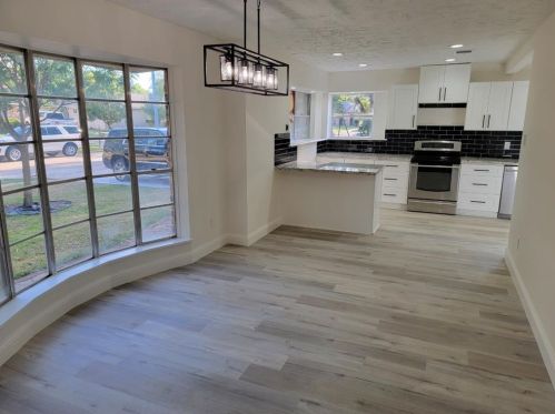 11926 Meadowdale Dr, Stafford, TX 77477-1713