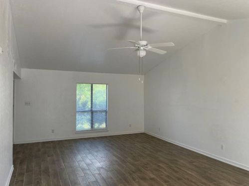 6814 Tara Dr, Richmond TX  77469-5834 exterior