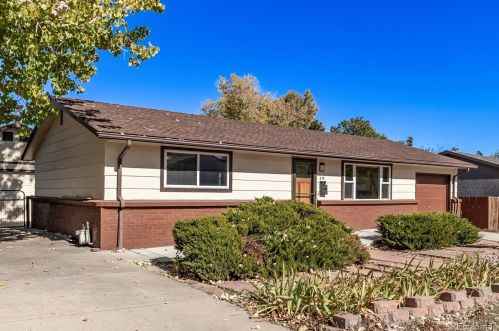 67 81st Ave, Denver, CO 80221-4513
