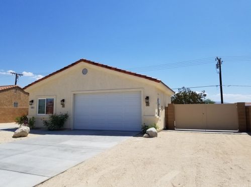 13749 Julian Dr, Desert Hot Springs, CA 92240-5732