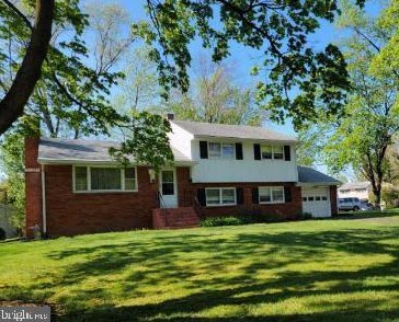33 Allwood Dr, Trenton, NJ 08648-3103