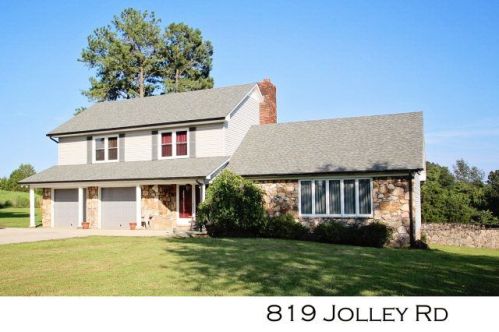 819 Jolley Rd, Doyle, TN 38559-1021