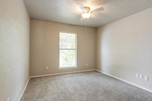 3712 Cemetery Hl Rd, Carrollton TX 75007-5651 exterior