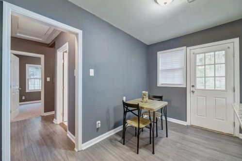 2664 Baker Ridge Dr, Atlanta GA  30318-7223 exterior