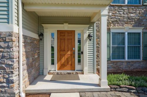 208 Mustang Trl, Swartzville, PA 17569-9362