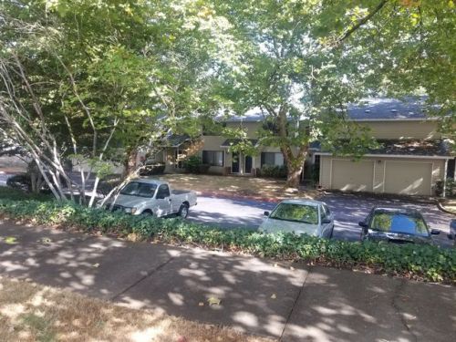 29490 Courtside Dr, Wilsonville OR  97070-6466 exterior