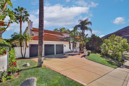 1240 Gentilly Pl, Calabasas, CA 91377-4730