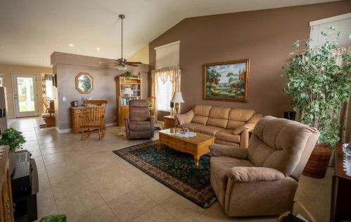 20219 Autumn Oak Pl, Wildomar, CA 92595-8253