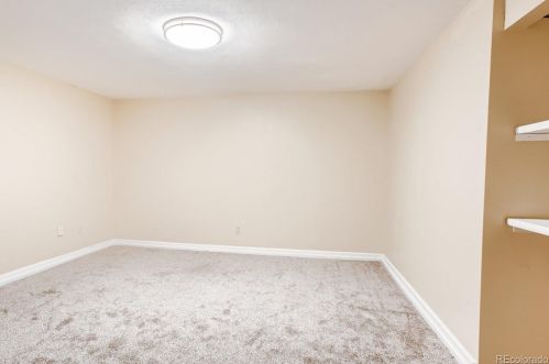 3810 Evanston St, Aurora CO 80014-3921 exterior