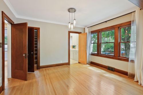 2301 Benjamin St, Minneapolis MN  55418-4001 exterior