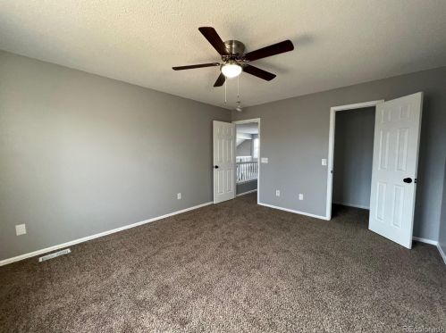 19083 Chenango Cir, Aurora CO 80015-4946 exterior