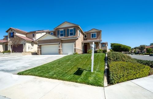 36250 Trail Creek Cir, Wildomar, CA 92595-7554