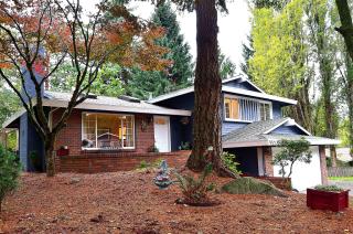 16215 98th St, Redmond, WA 98052-3059