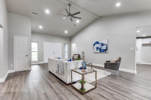 4144 Silverberry Ave, Fort Worth TX  76137-1142 exterior