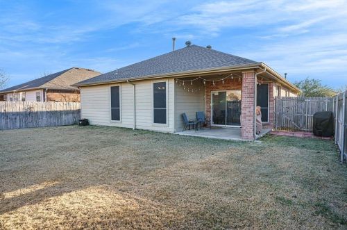 5904 Ozark Dr, Fort Worth TX  76131-4003 exterior