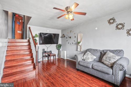 57 Taylor Ave, Trenton NJ  08610-3001 exterior