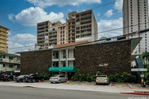 235 Liliuokalani Ave, Honolulu HI 96815-3500 exterior