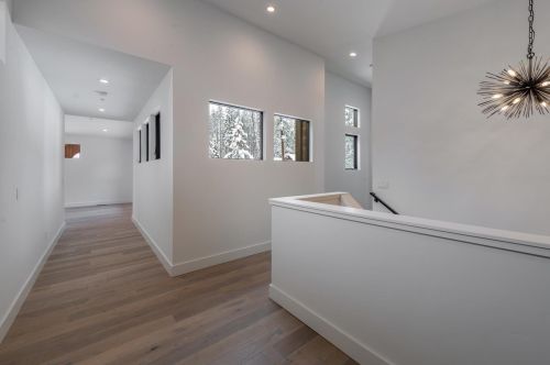 11861 Bottcher Loop, Truckee CA  96161-2793 exterior