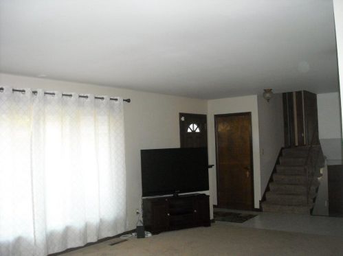 9542 Greenwood Ave, Hammond IN  46321-3715 exterior