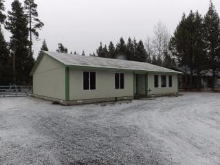55864 Wood Duck Dr, Bend OR  97707-2344 exterior