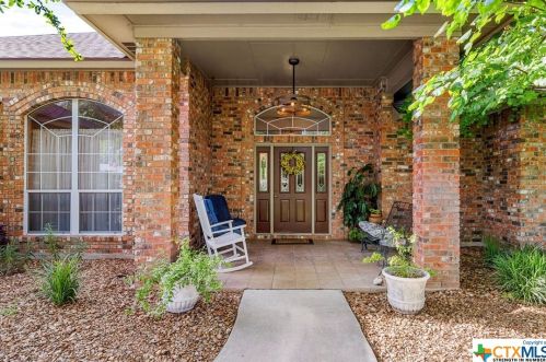 118 Maderas, Seguin, TX 78155-9429