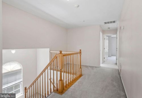 23 Grant Way, Princeton NJ  08540-1667 exterior