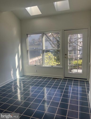 12 Wilkinson Way, Princeton NJ  08540-7362 exterior